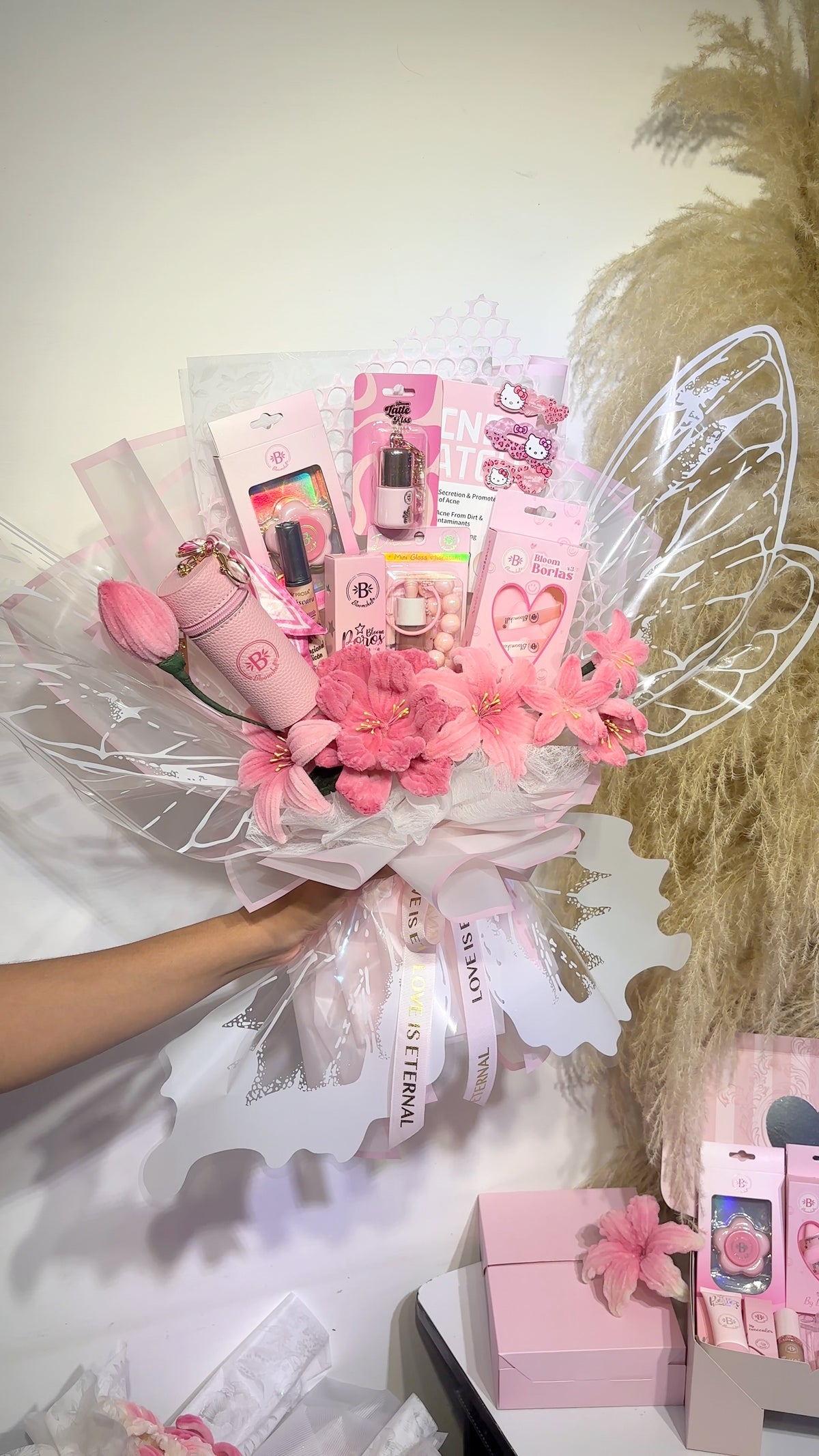 Ramo de maquillaje con alas de mariposa